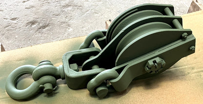 5/8 X 8 INCH DOUBLE SHEAVE SNATCH BLOCK 50,000 Pound Capacity 10884778