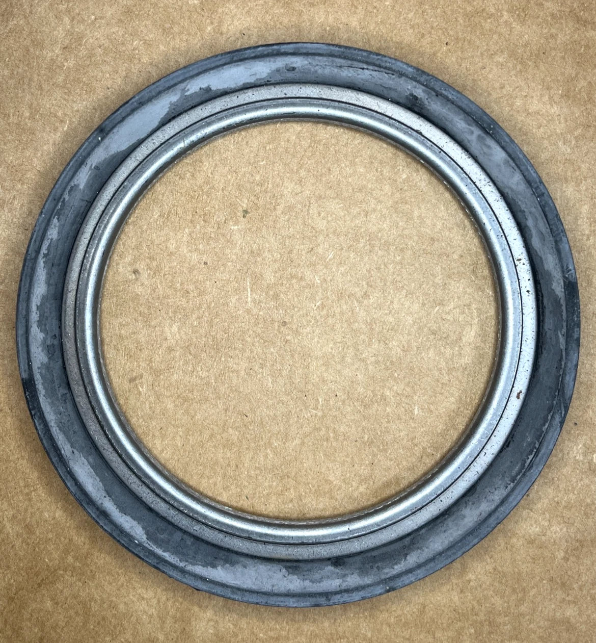 6pc. REAR AXLE HUB SEAL REBUILD KIT WITH GASKETS 2 1/2 TON M35A2 MILITARY TRUCK