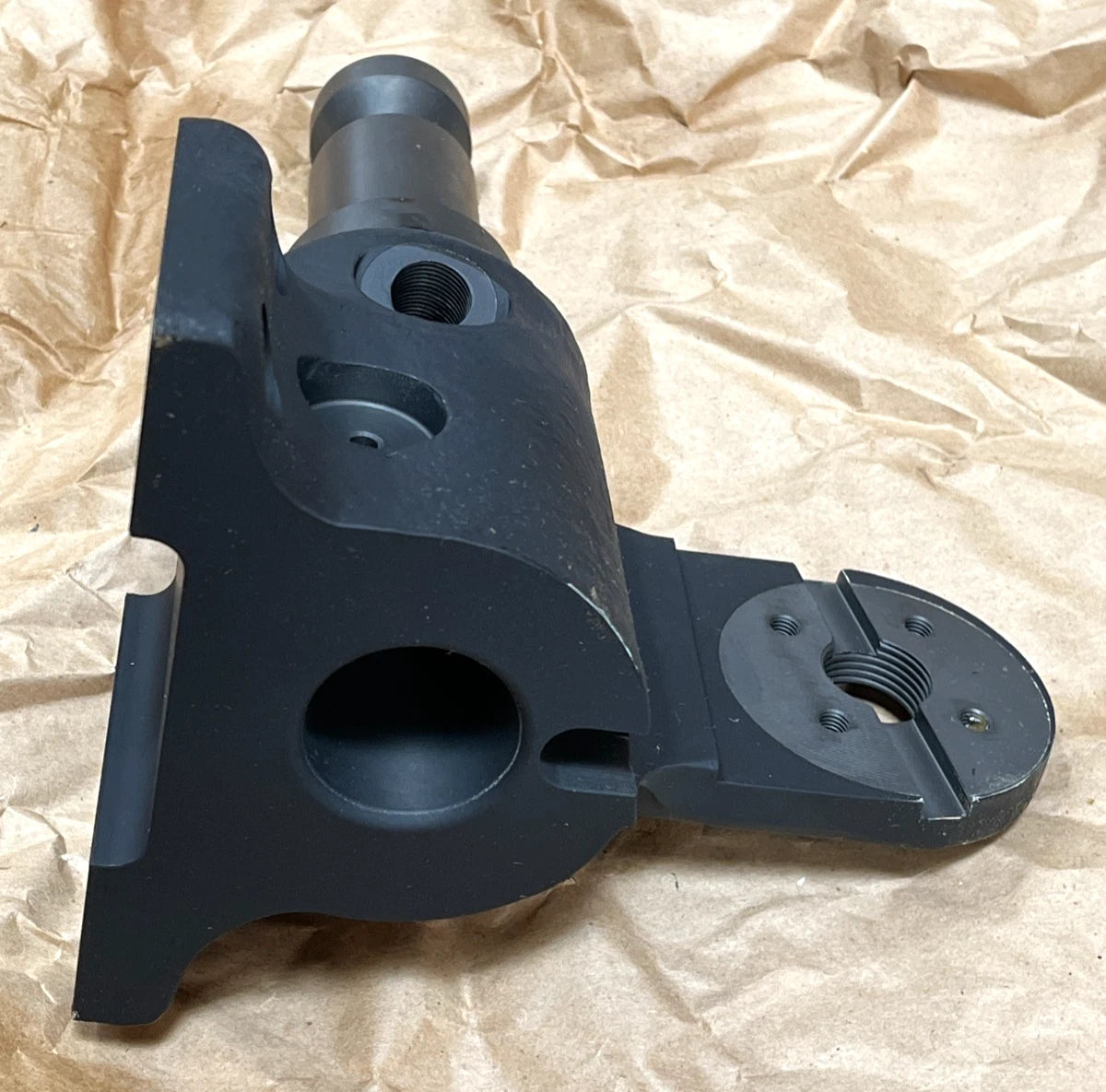 HMMWV M1123 M1114 M998 NOS BAE PINTLE HOOK ADAPTER KIT 13014407