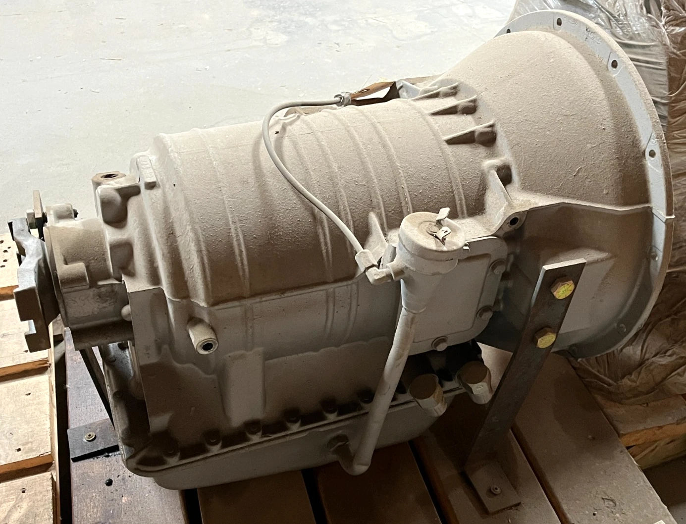 M113A1 APC OVERHAULED TX100-1 TRANSMISSION 677493 / 2520-01-120-2169