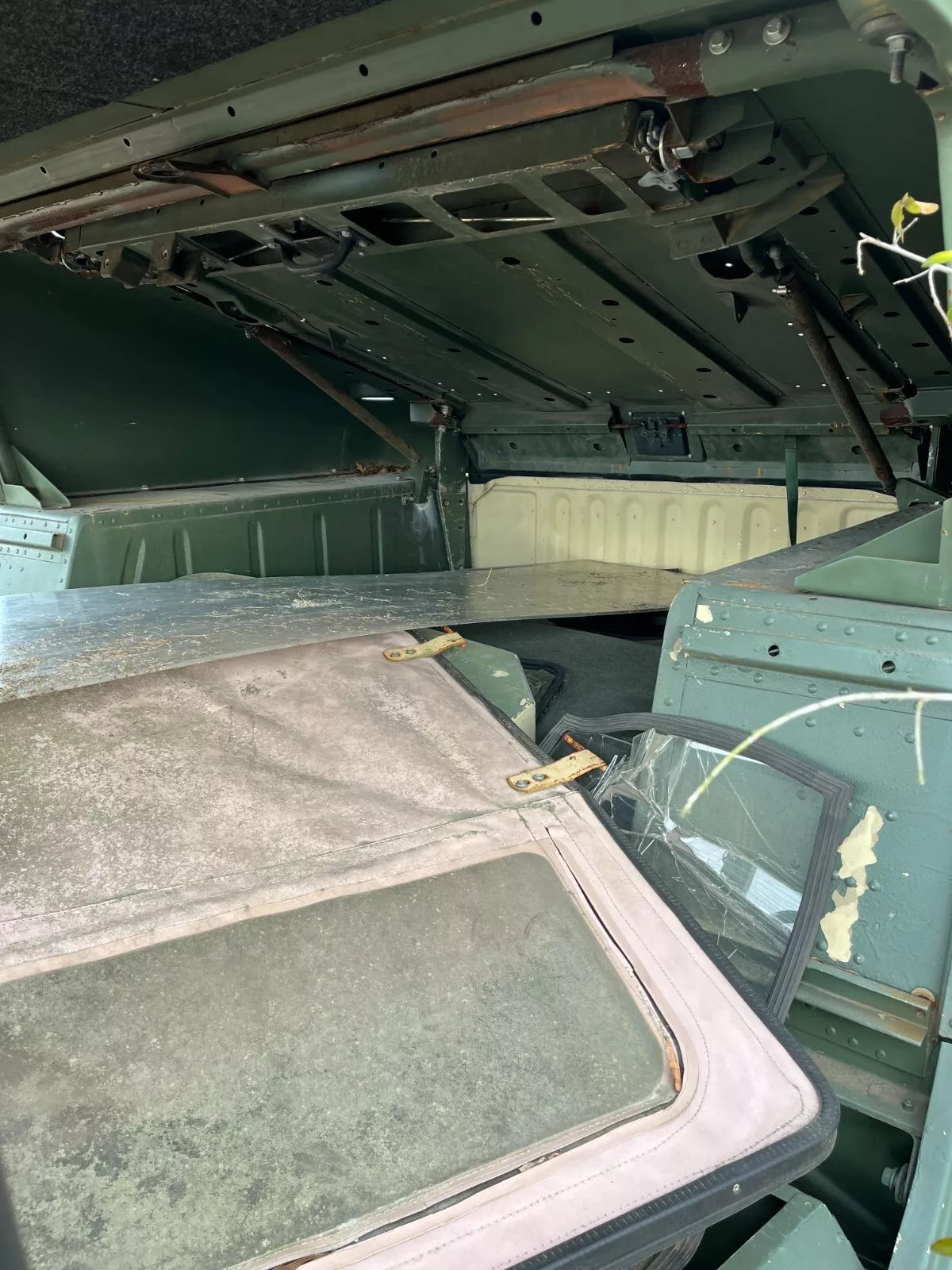 M998 4 MAN SLANTBACK HUMVEE HMMWV WITH UNKOWN MILES FOR SALE