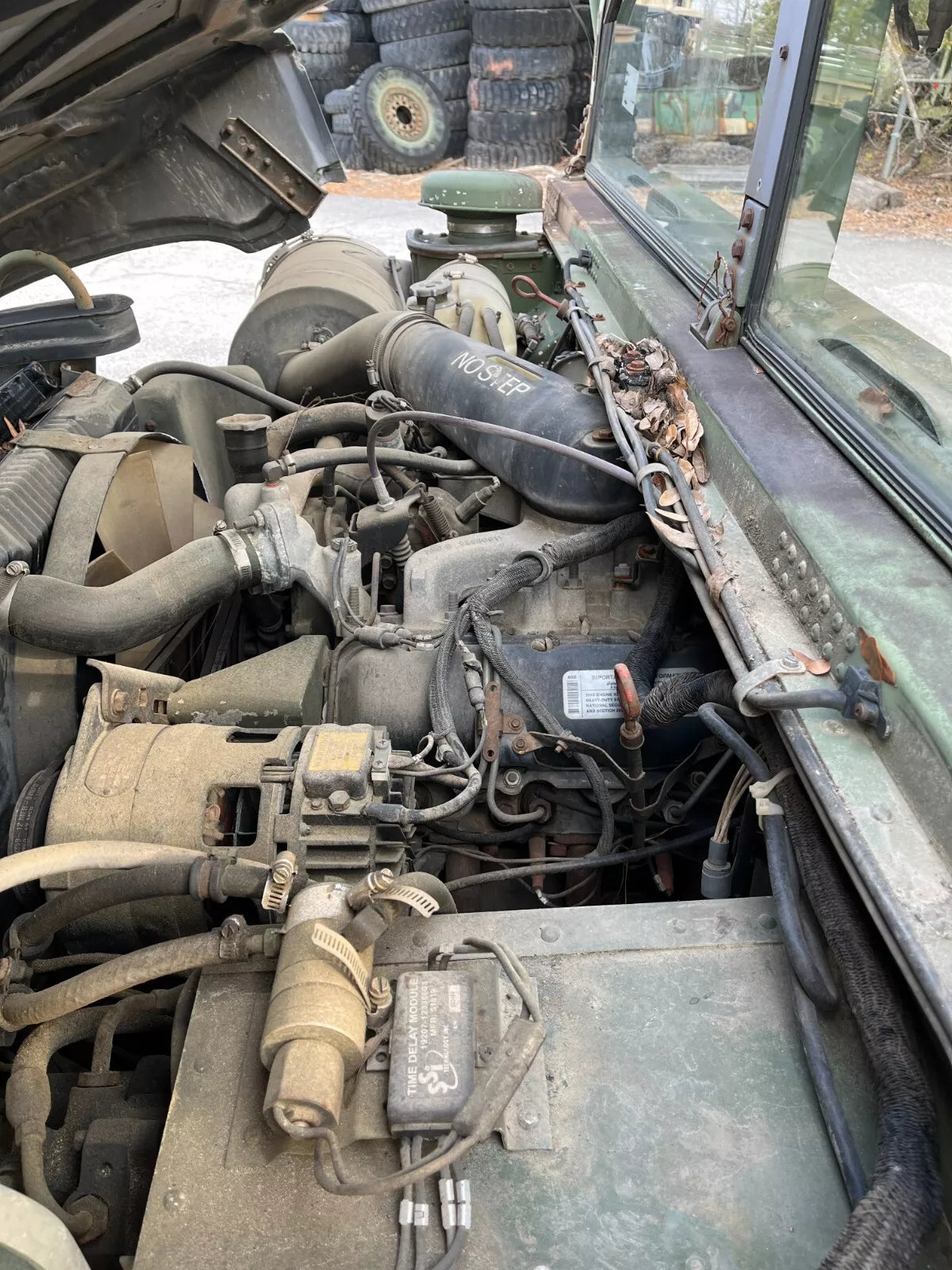 M998 4 MAN WITH HELMET TOP HUMVEE HMMWV WITH 4,007 MILES FOR SALE