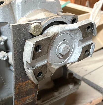 M113A1 APC OVERHAULED TX100-1 TRANSMISSION 677493 / 2520-01-120-2169