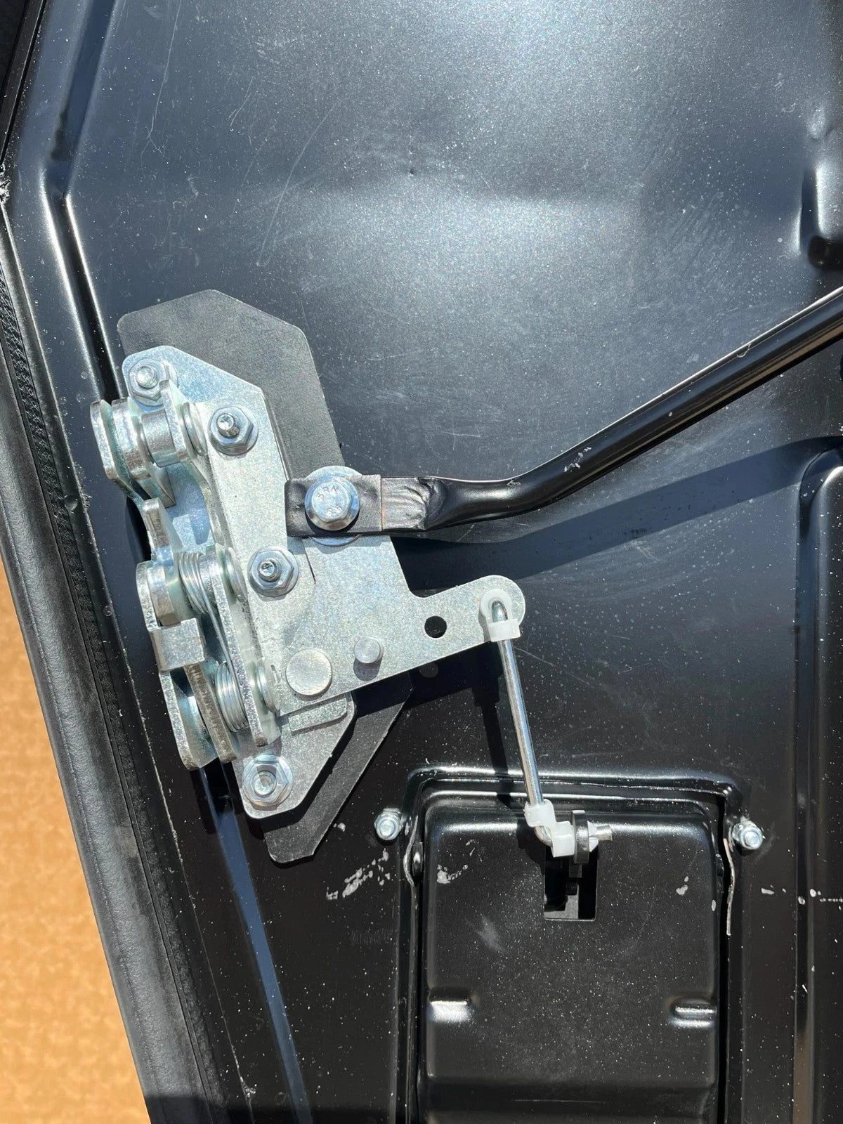 NEW BLACK METAL HMMWV DRIVER'S SIDE FRONT DOOR LH X DOOR 2510-01-257-3903