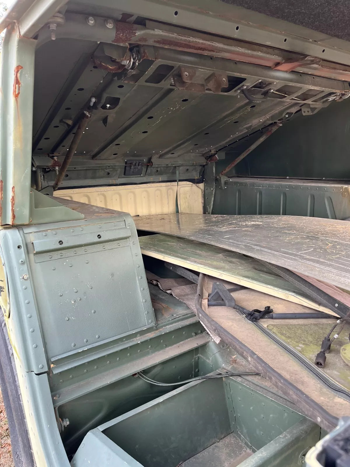 M998 4 MAN SLANTBACK HUMVEE HMMWV WITH UNKOWN MILES FOR SALE