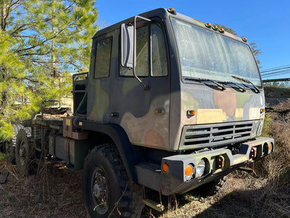 1998 M-1088 MTV STEWART AND STEVENSON TRACTOR TRUCK WITH 9,312 MILES FOR SALE