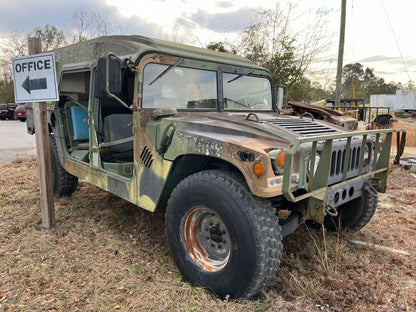 M998 4 MAN WITH HELMET TOP HUMVEE HMMWV WITH 4,007 MILES FOR SALE