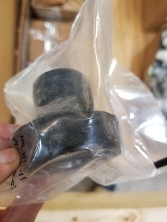 M915 M916 LET Freight-liner Motor Mount CBA24-650-17	5342-01-335-7854