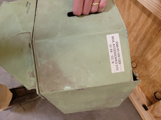A4 BRADLEY FIGHTING VEHICLE 2540-01-149-1282 BOX,ACCESSORIES STOWAGE 12308283