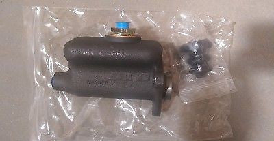 M105  M720  MASTER CYLINDER , FE14240 , 8357980 , 2530-00-204-4800