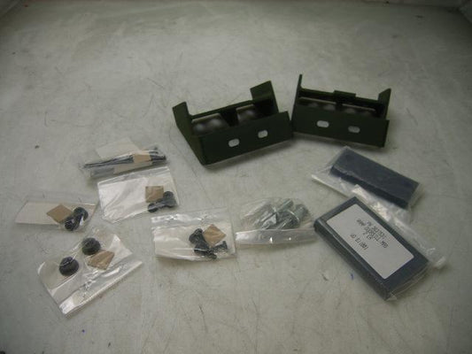 2540-01-555-3008	3653742 DOOR LATCH KIT,MASS	MTVR MK23