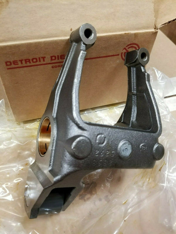 DETROIT DIESEL Rocker ARM/RLR A DDE-23538247 23538247 M916 M916A2 LET NTC 400