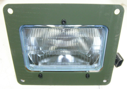 MILITARY 7 TON MTVR HEADLIGHT OSHKOSH 3346090